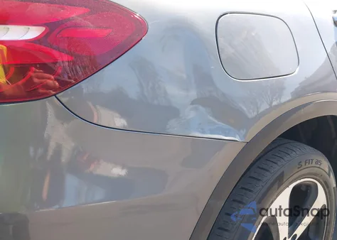 2019 Mercedes-Benz Glc 350E 4Matic from USA, damaged, VIN WDC0G5EBXKF602871